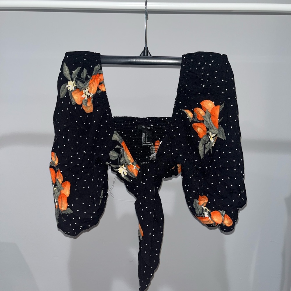 Black and Orange Quarter Sleeve Tie Up Crop Top by Forever21